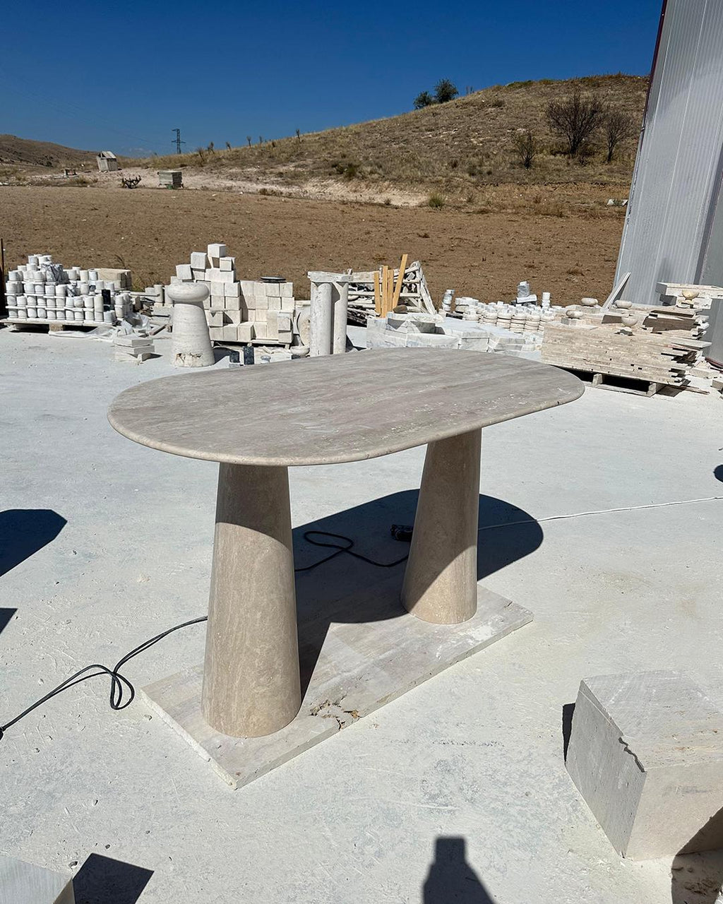 Oval Travertine Console Table: Modern Stone Entryway and Living Room Decor