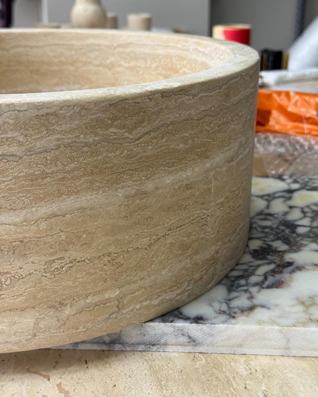 Handmade Travertine Round Marble Sink: Luxury Bathroom Vanity