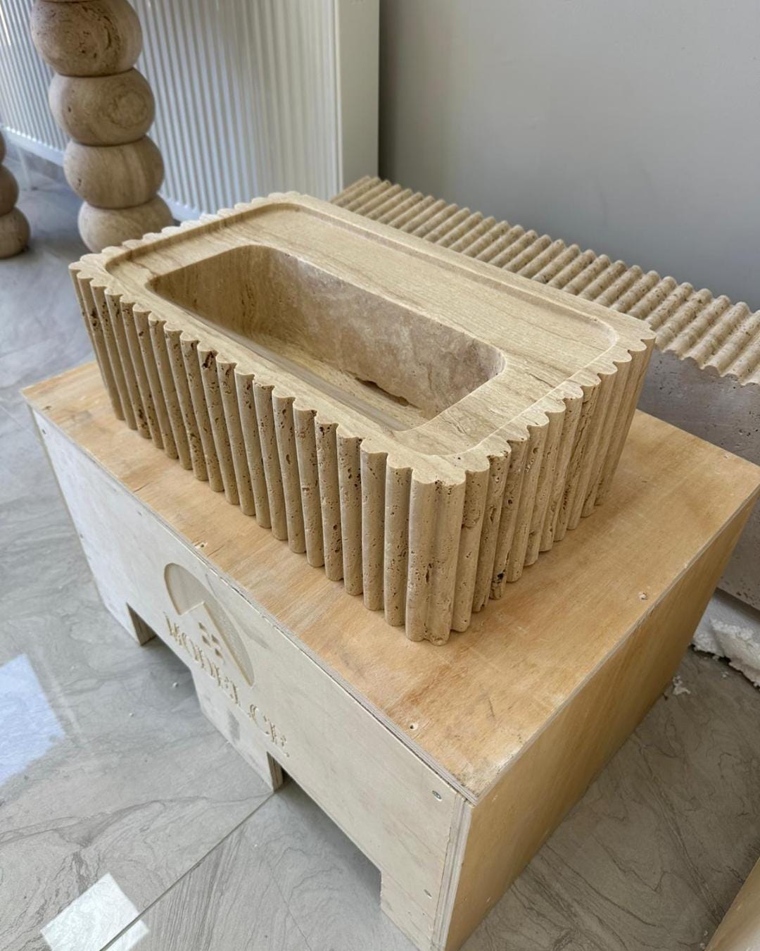 Travertine Marble Sink: Luxury Bathroom Vanity for Designer Hidden Drain Vanity
