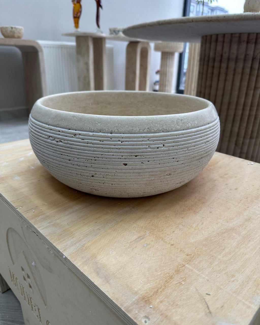 Travertine Marble Stone Round Sink: Luxury Bathroom Vanity