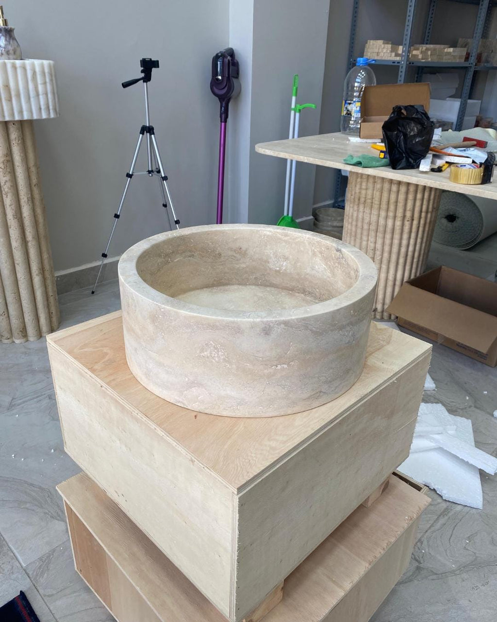 Handmade Travertine Round Marble Sink: Luxury Bathroom Vanity