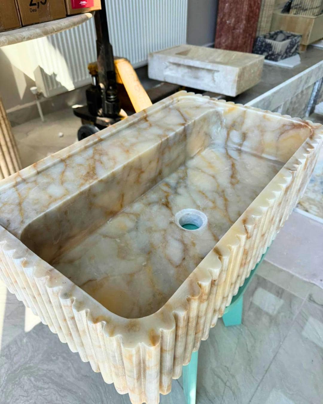 Calacatta Gold Stone Marble Sink Luxury Bathroom Vanity