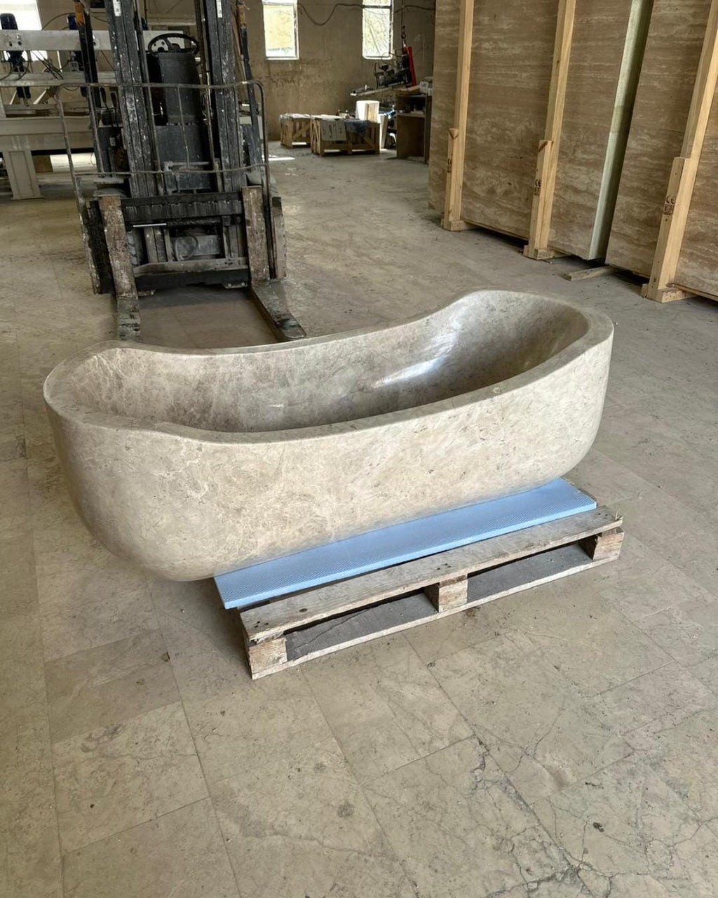 White Tundra Marble Freestanding Bathtub, Handmade Solid Stone Soaking Tub