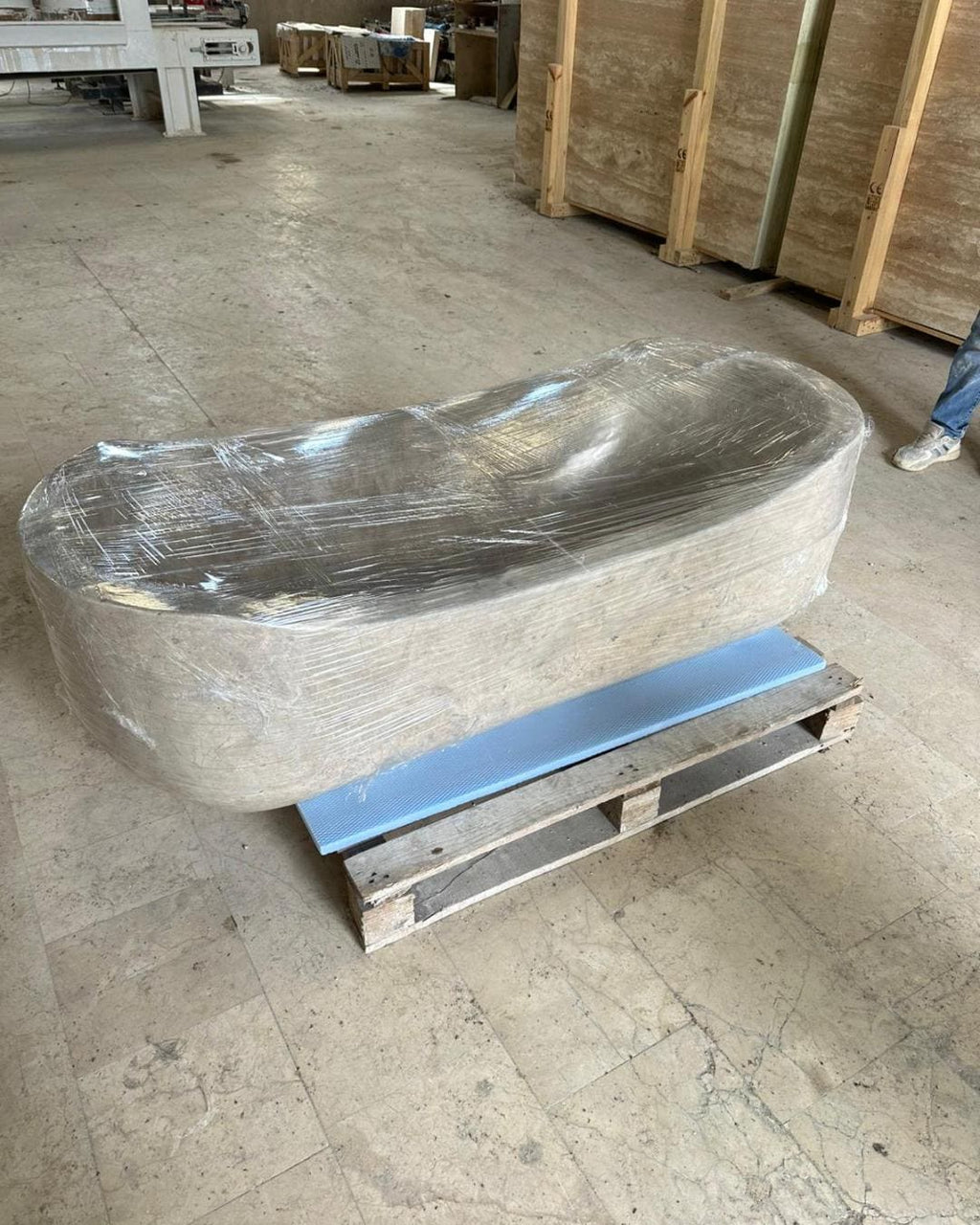 White Tundra Marble Freestanding Bathtub, Handmade Solid Stone Soaking Tub