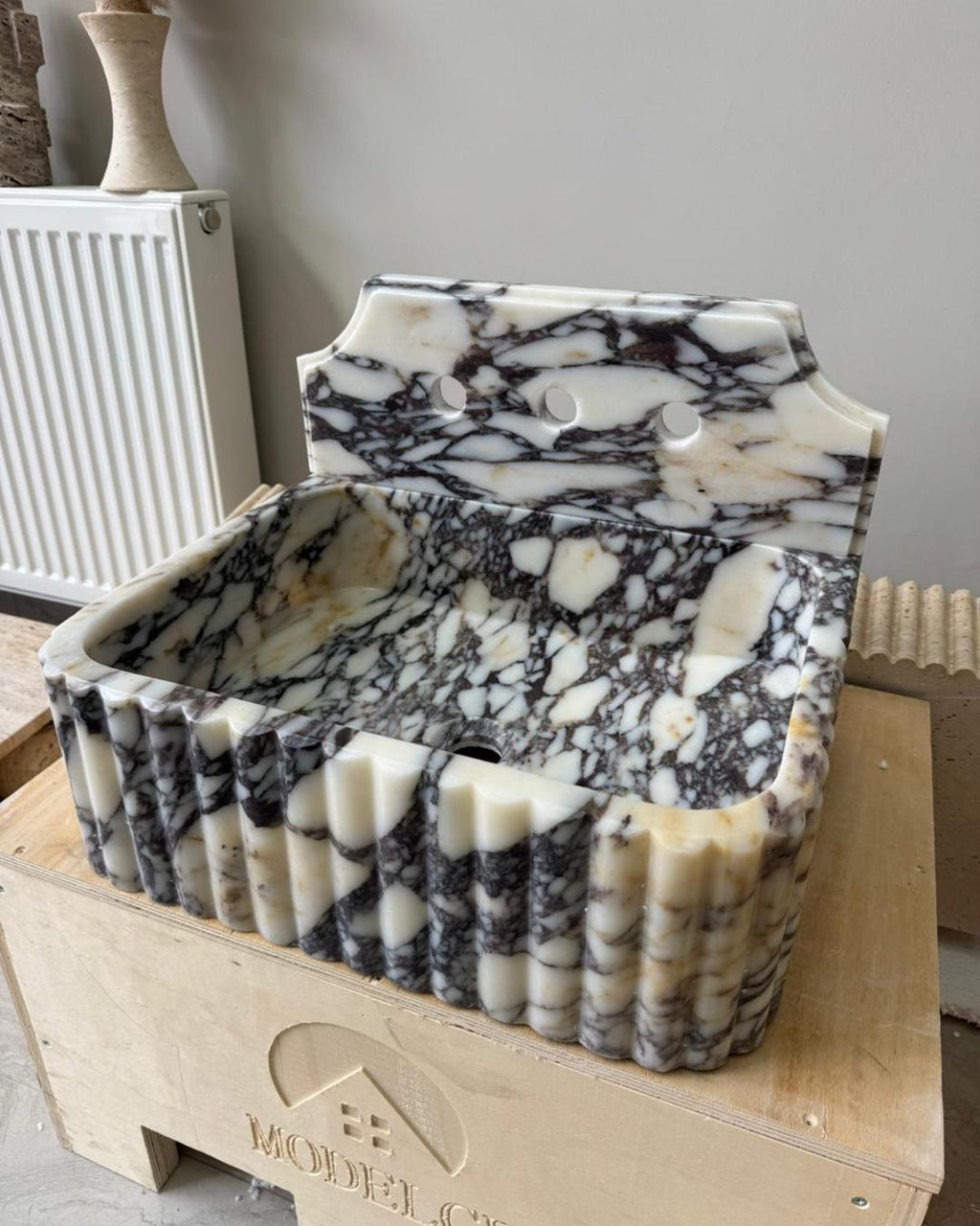 Calacatta Viola Marble Backsplash Sink Luxury Bathroom Vanity Handmade Stone Wall Mount Basin