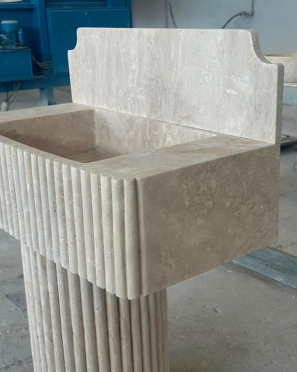 Fluted Travertine Pedestal Sink, Handmade Natural Stone Vanity, Luxury Freestanding Bathroom Washbasin